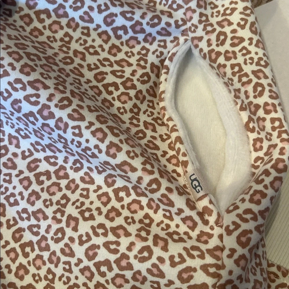 NWT UGG karoline fleece lined Cream and Tan Women's Robe size medium